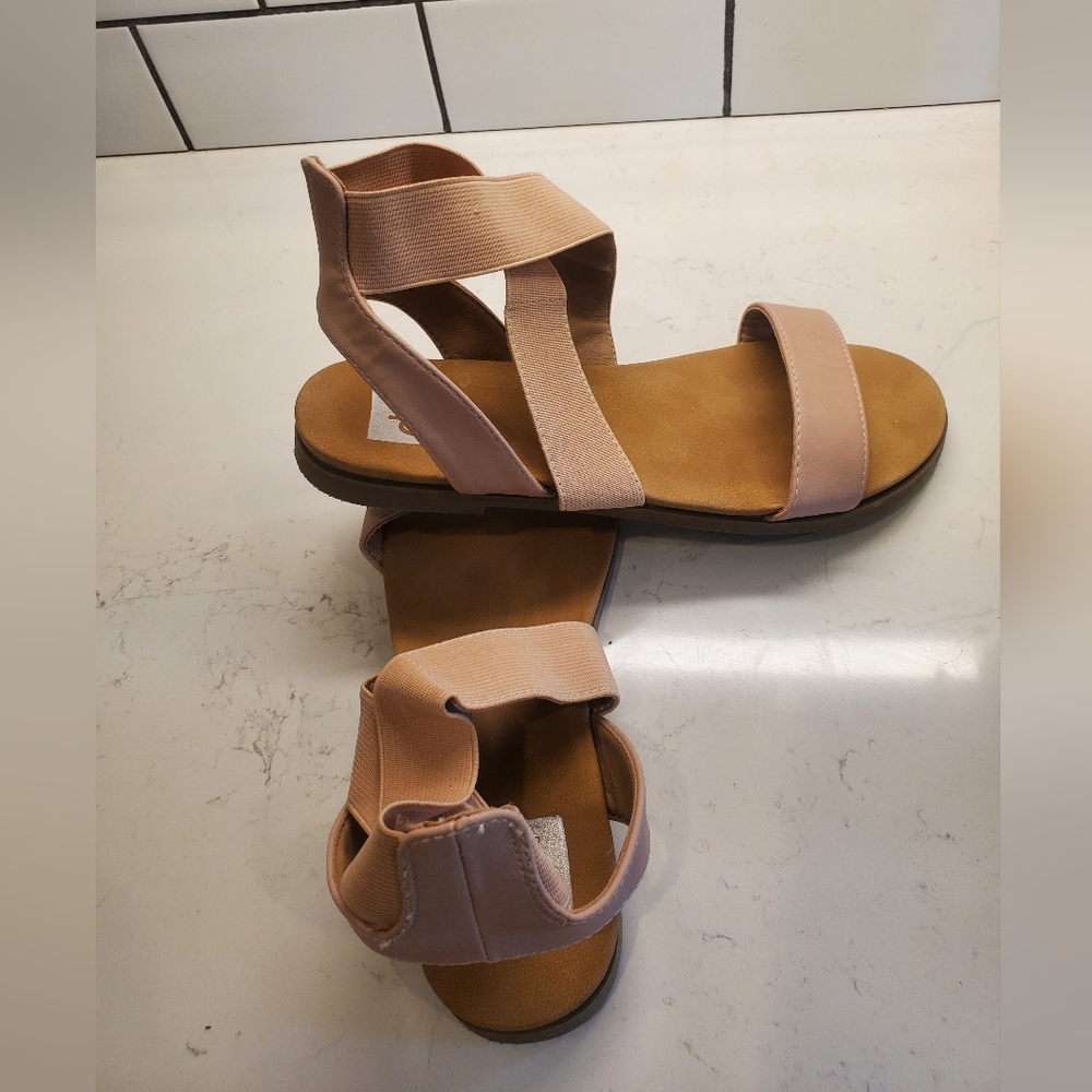Dolce Vita Sandals